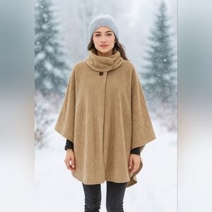 Preston & York tan cape one size